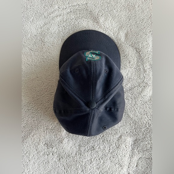 Vintage Navy Seattle Mariner’s Men’s Hat - Picture 6 of 14